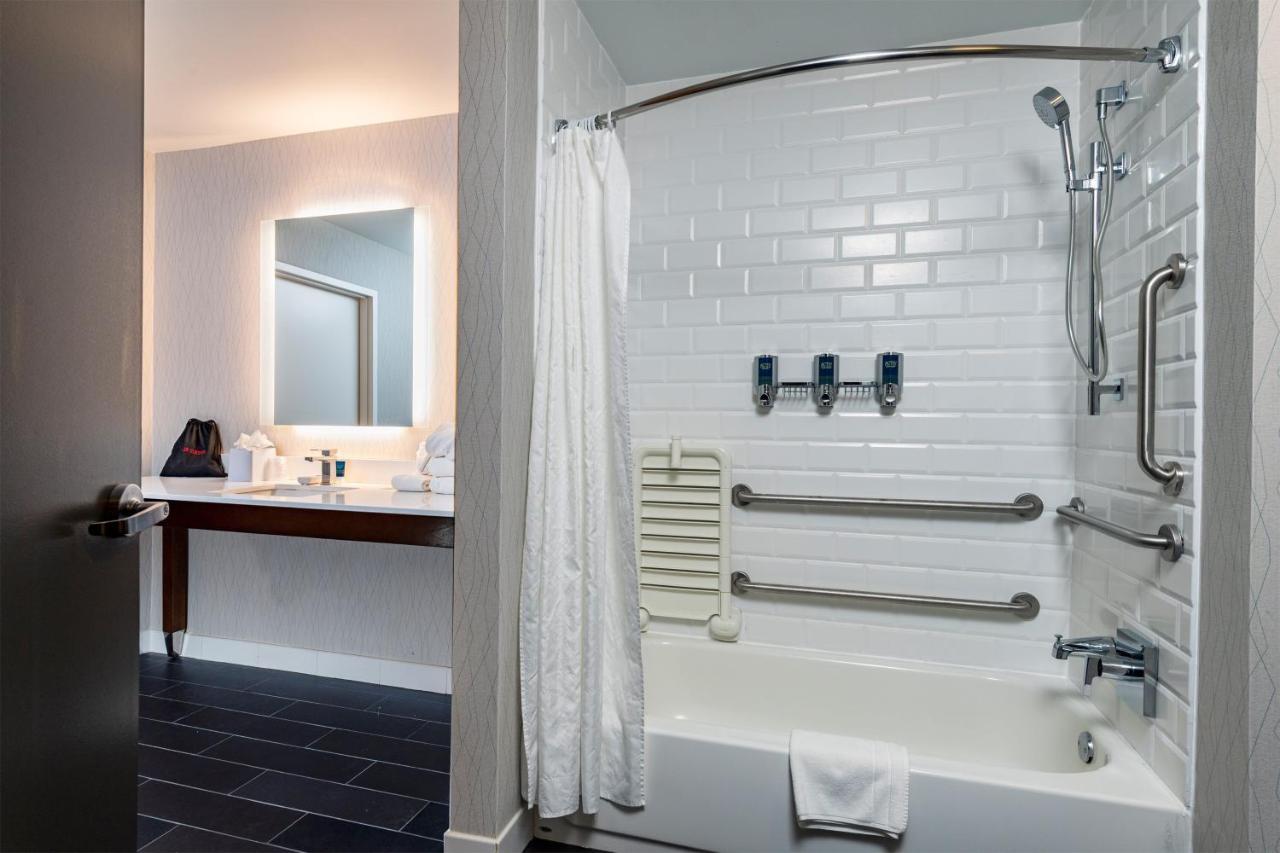 Radisson Hotel Fairview Heights - St Louis المظهر الخارجي الصورة